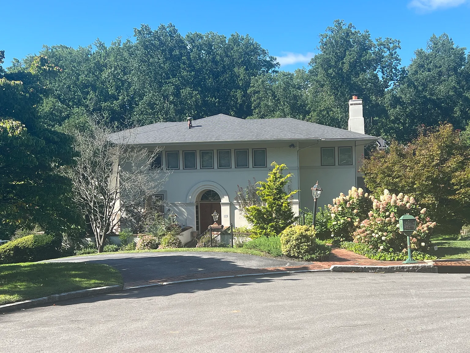 Richard Knl, Haverford — Photo 1