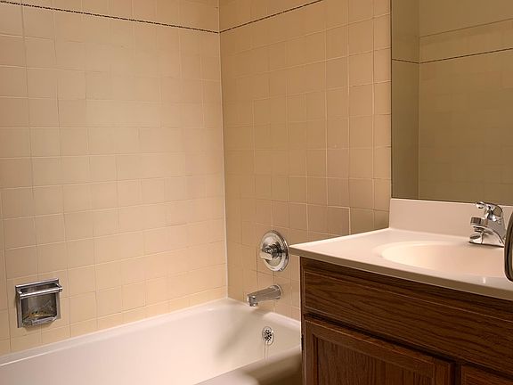 3rd image of 1555 Vallejo St APT 1