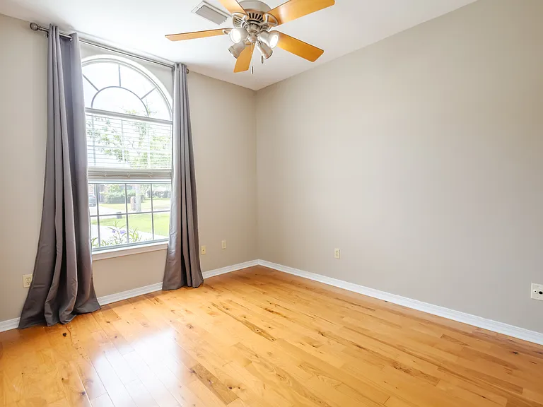 5805 Dunbar Cir — Photo 15
