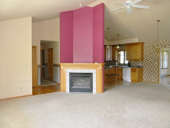 2nd image of 10549 Cherrywood Ct