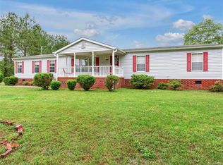 37474 Byrd Dr, Wakefield, VA 23888