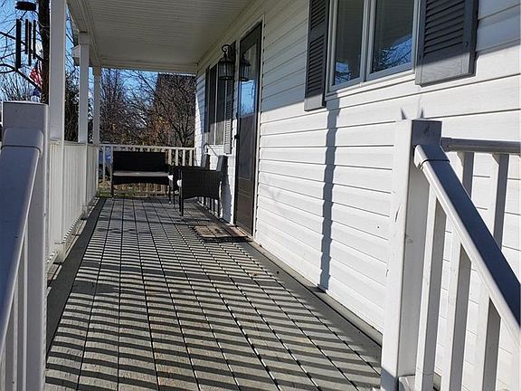 2nd image of 14788 Glen Valley Dr