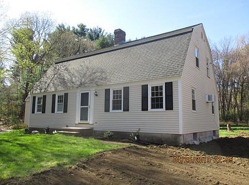 3rd image of 164 Golden Hill Ave