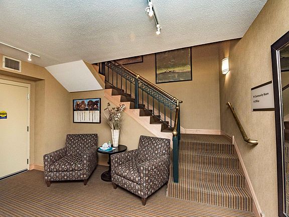3rd image of 6500 Woodlake Dr APT 808