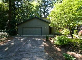 3777 Division Ct, Lake Oswego, OR 97035