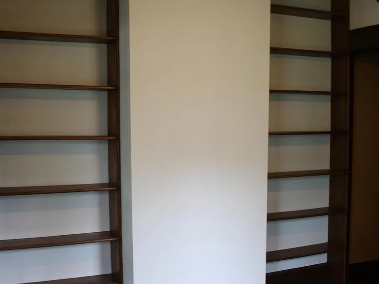718 S Lincoln St — Photo 3