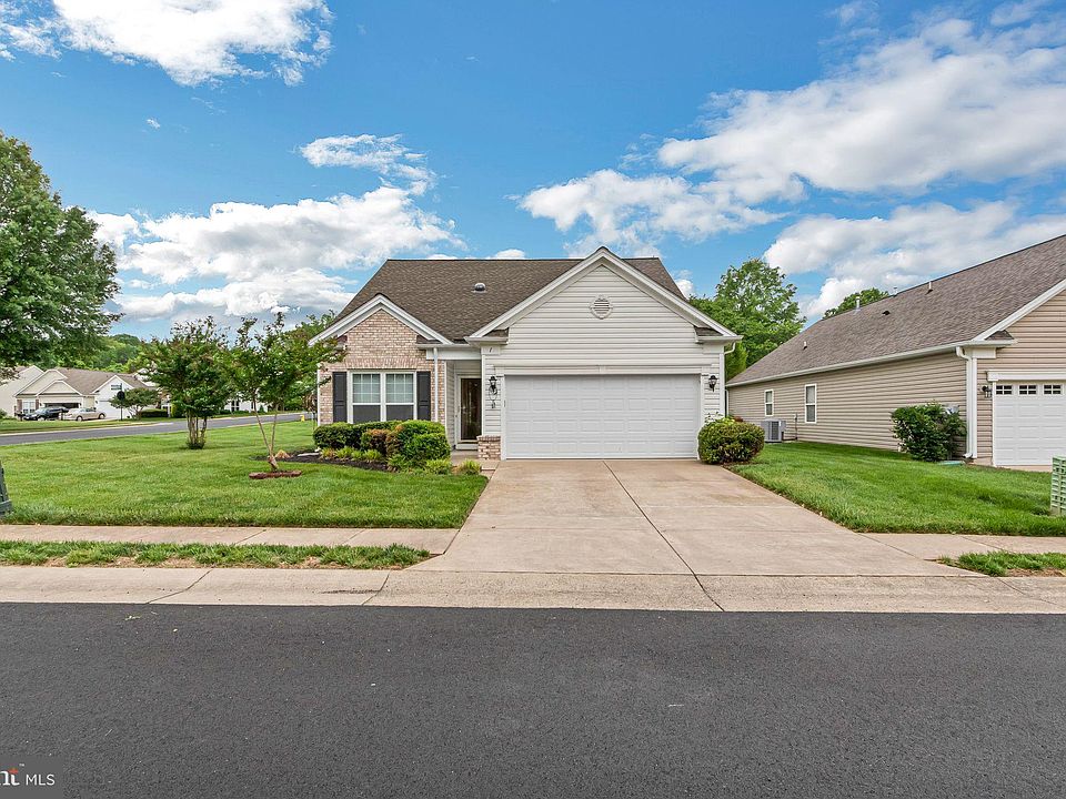 1st image of 1 Ashland Cir