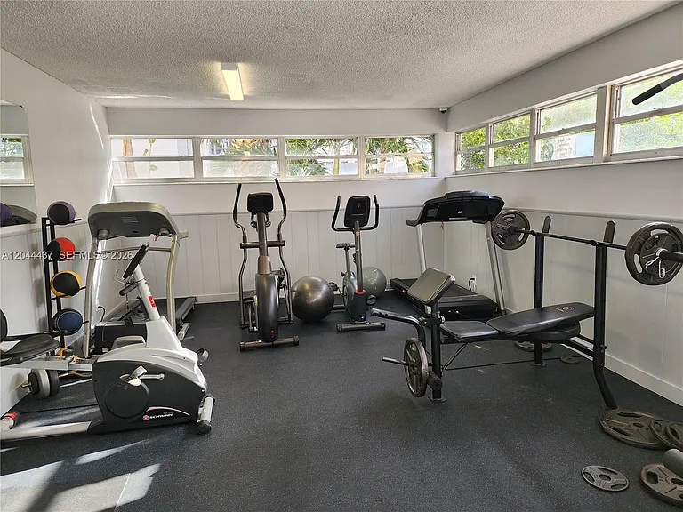 3161 S Ocean Dr #301 — Photo 8