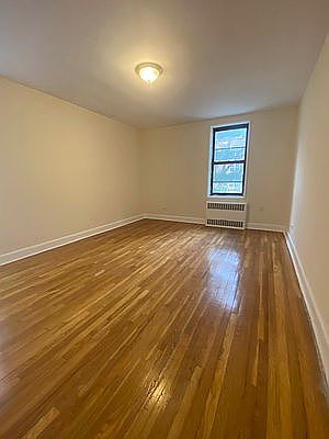 5th image of 83-30 118th St #2R