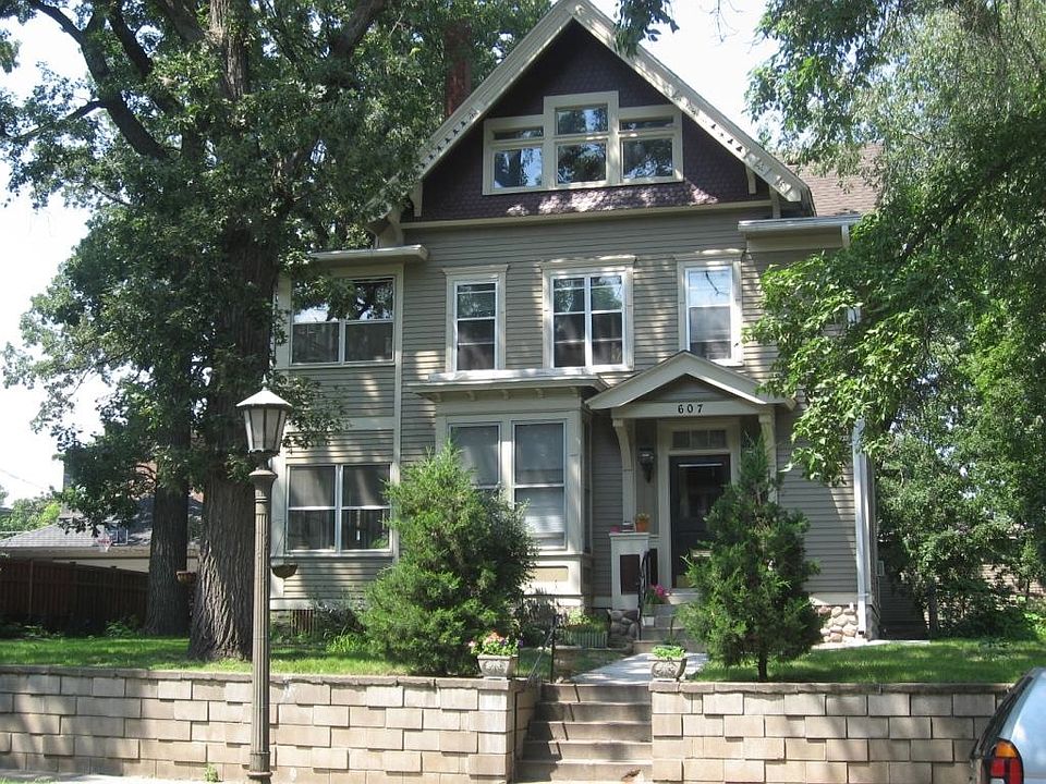 607 Lincoln