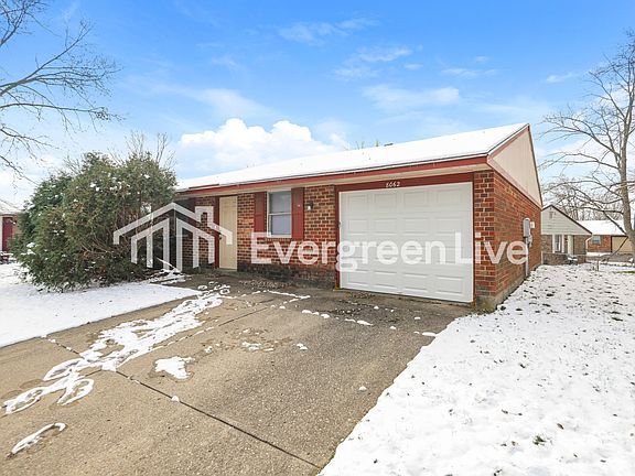 3rd image of 8062 Mount Hood Dr