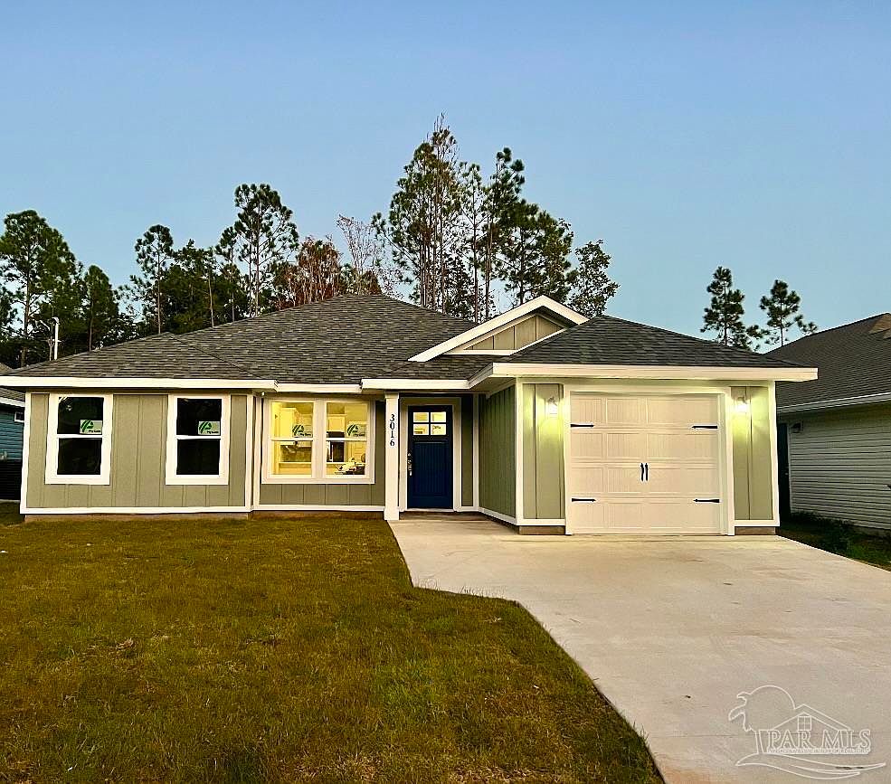 3016 N 33rd Ave, Milton, FL 32583 | Zillow