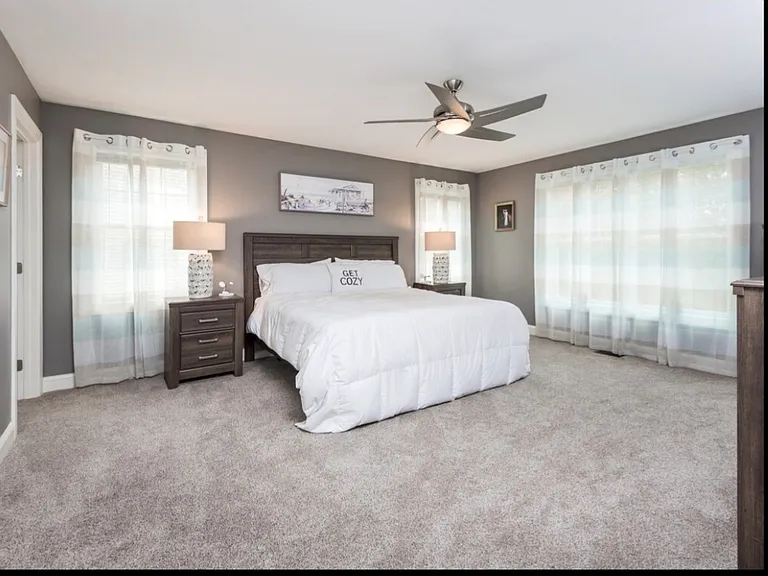 19 Stratford Village Dr — Photo 4