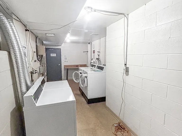 5085 Sanlin Dr — Photo 24
