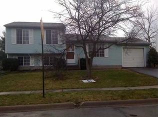 2288 Topaz Dr, Grove City, OH 43123