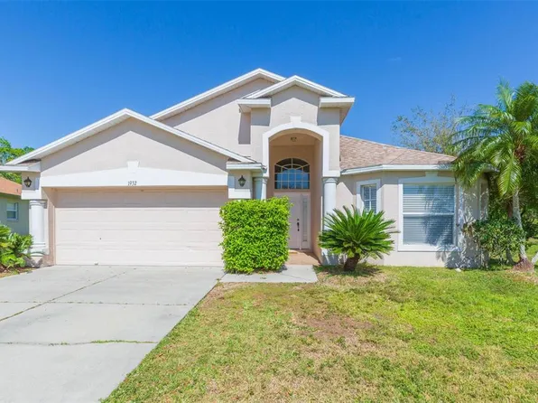 1932 Grenville Ct, Wesley Chapel, FL 33543