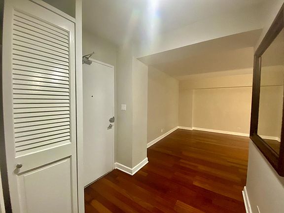 2nd image of 4980 N Marine Dr APT 337