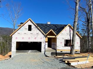 5 Jackson Rdg, Mill Spring, NC 28756