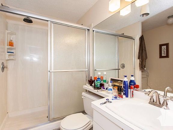 5th image of 2756 N Hampden Ct #1403