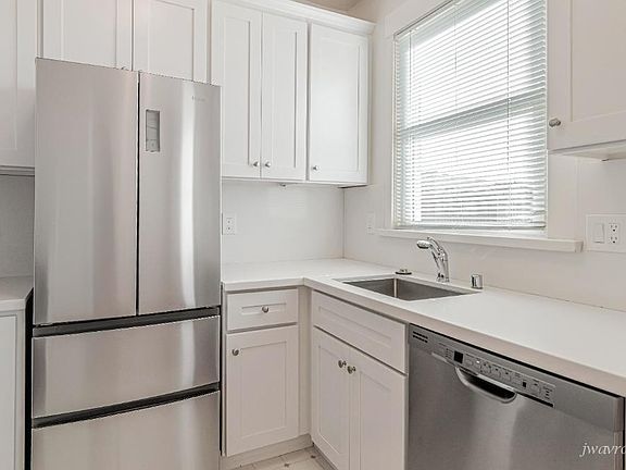 2nd image of 7450 Geary Blvd #4