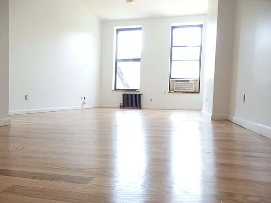 Rented by John O'Kelly Real Estate | media 8