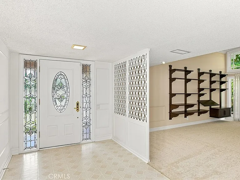 11232 Pemberton Rd — Photo 2