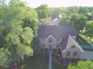 1095 Jessica Dr, Wauconda, IL