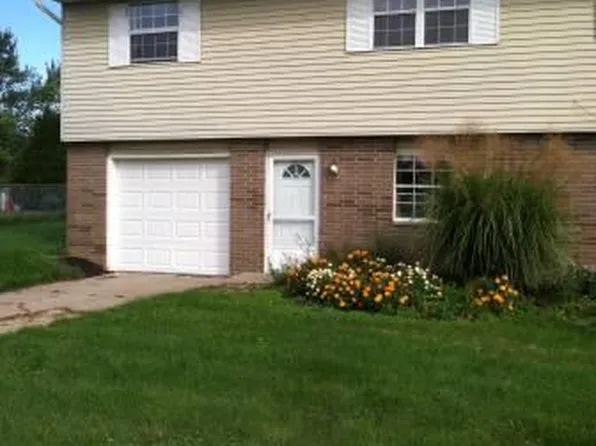 786 Charlotte Dr, Brunswick, OH 44212
