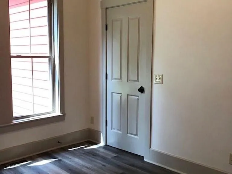 829 W Main St #2 — Photo 15