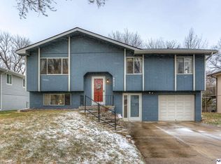 4617 N 130th Cir, Omaha, NE 68164