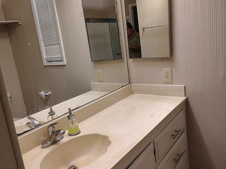 28430 Smith Rd — Photo 15