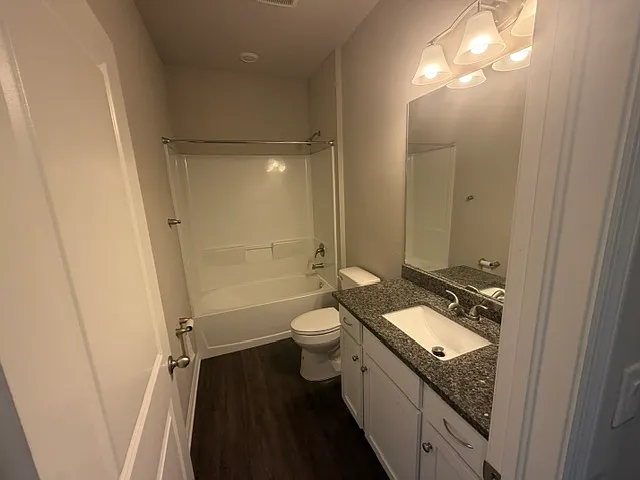 1504 NE 34th Ln — Photo 18