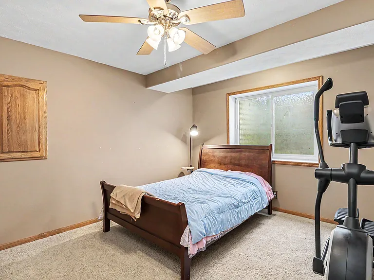 4408 Waterford Ave — Photo 14