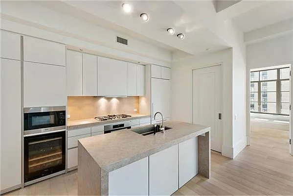 Sold by Engel & Völkers New York Real Estate | media 14