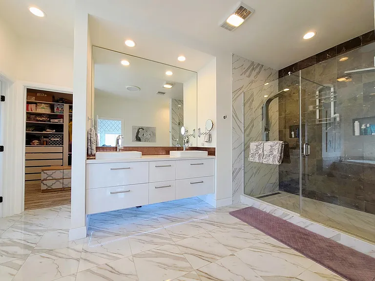 19044 Summit Ridge Dr — Photo 33