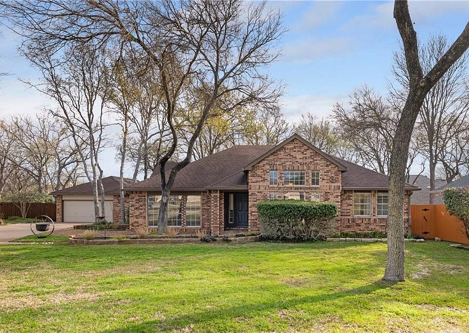 1st image of 30109 Spyglass Cir