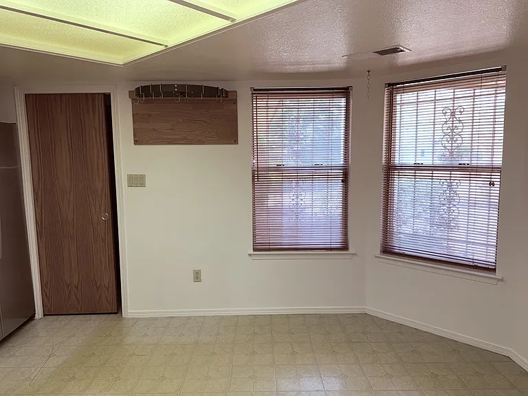 5516 Cochiti Ct NW — Photo 12