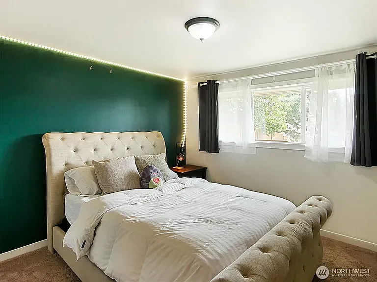 2802 S 304th St — Photo 16