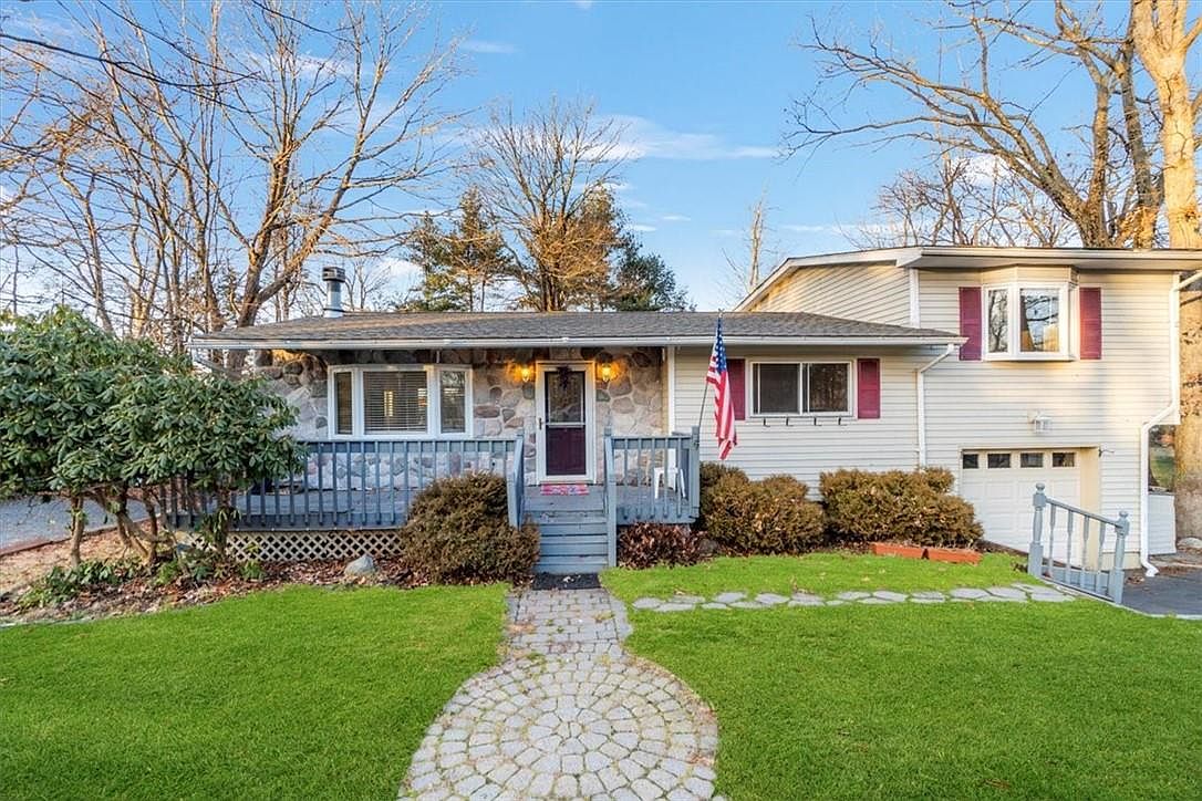 15 Chelsea Lane, Rock Hill, NY 12775 | Zillow