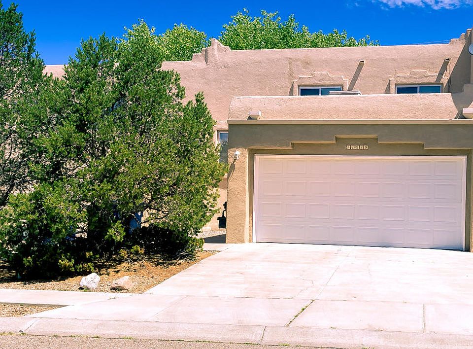 1st image of 11219 Campo Del Oso Ave NE