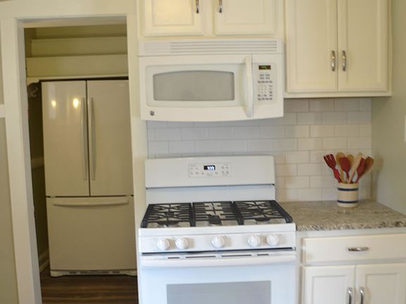 4th image of 1434 Noyes St