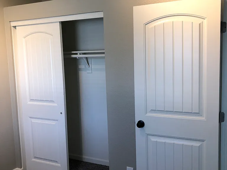 201 S Rush Cir E — Photo 12