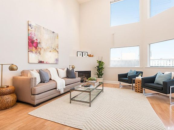 4th image of 388 Townsend St APT 12
