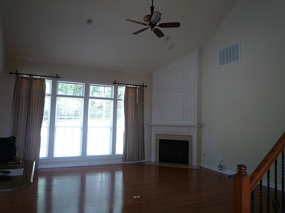 4th image of 3039 Coral Bell Ln