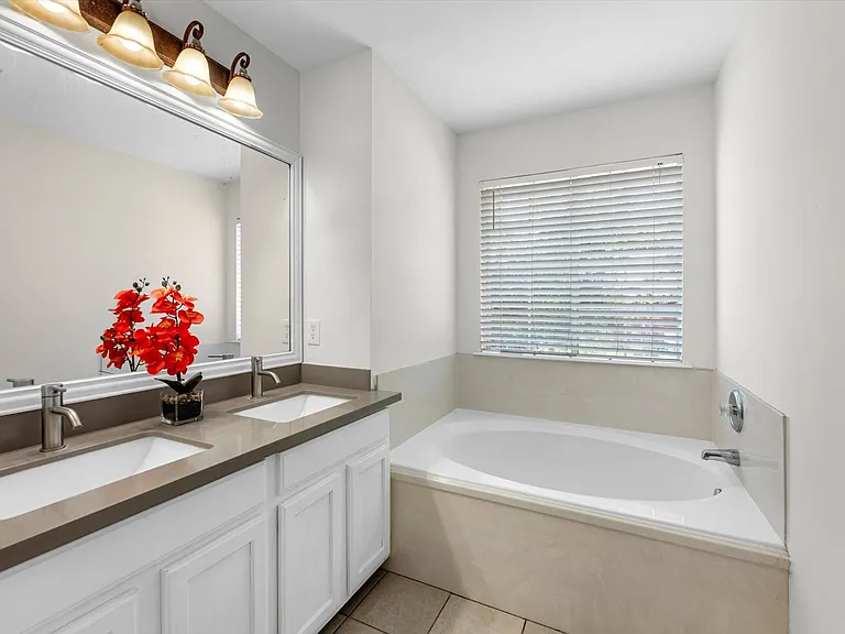 15118 Gaines Meadow Ct — Photo 12