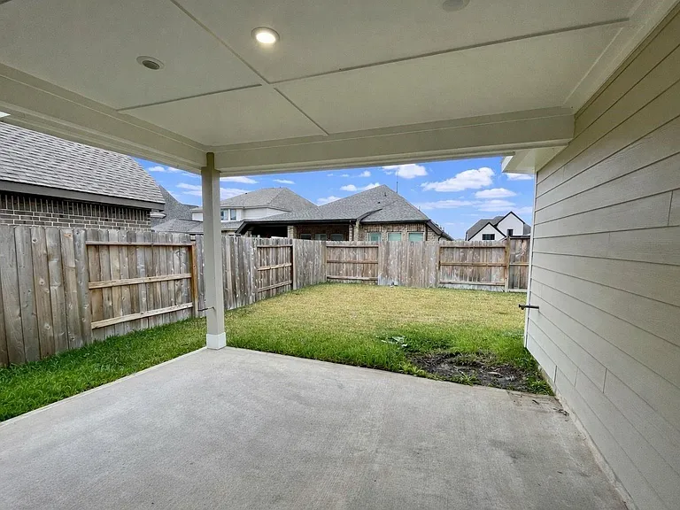 553 Sand Branch Dr — Photo 38