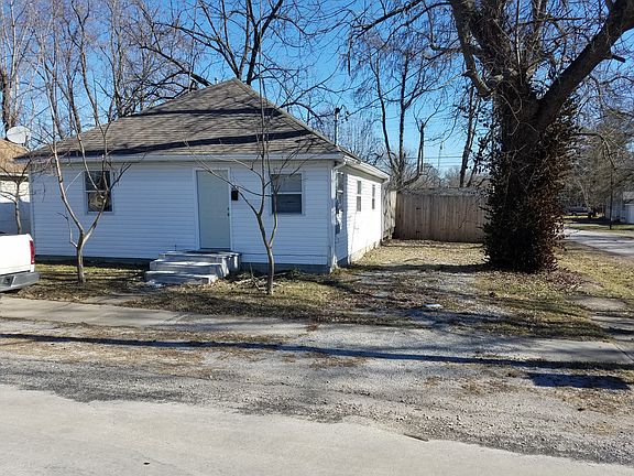 2nd image of 602 N Horn St