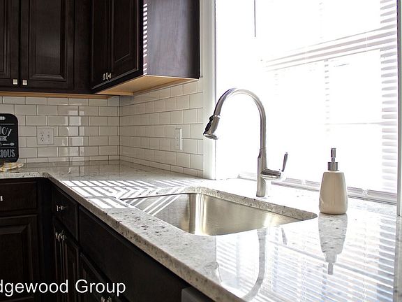 3rd image of 219 Grand Ave APT 01