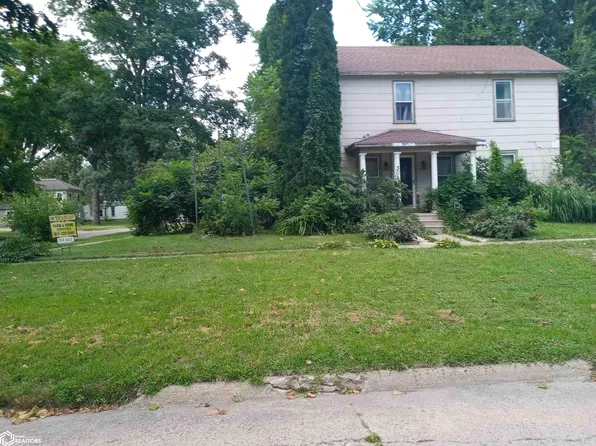 301 E Kennedy St, Algona, IA 50511