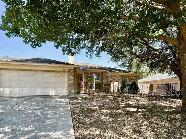 824 Blue Ridge Dr, Burleson, TX 76028